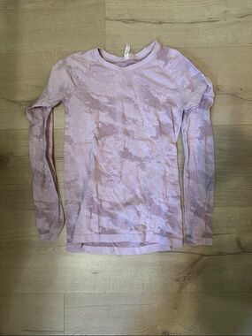 Athleta Lilac/Pale Pink Long-Sleeve Crew Top